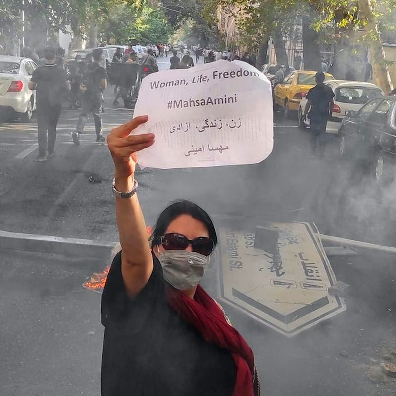 (تصویر افزودهٔ اندیشهٔ نو است.)