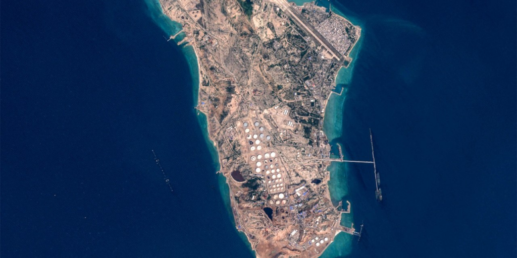جزیرهٔ خارگ.