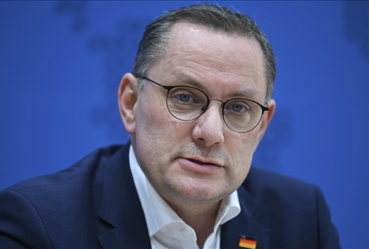 تینو کروپالا، رهبر حزب راست‌افراطی «آلترناتیو برای آلمان» (AfD).