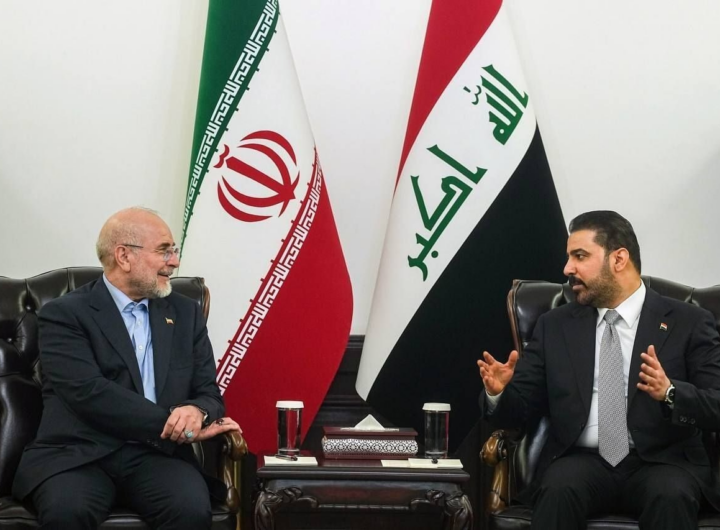 علی زیدی، نخست‌وزیر عراق، و محمدباقر قالیباف، رئیس مجلس اسلامی ایران