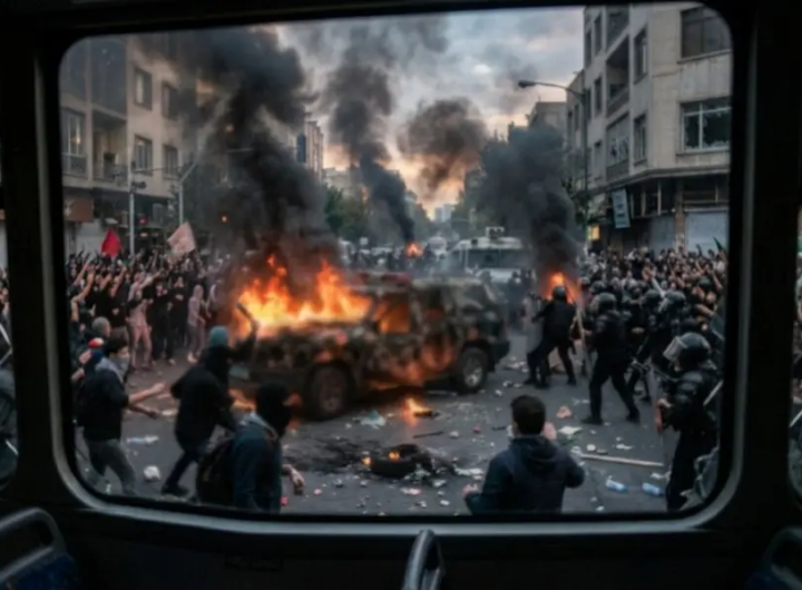 protests Aban 98