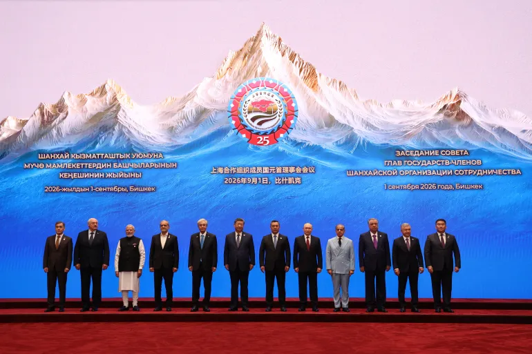رهبران کشورهای شرکت‌کننده در نشست سازمان همکاری شانگهای (SCO) در بیشکک، قرقیزستان، ۱ سپتامبر ۲۰۲۶ (۱۰ شهریور ۱۴۰۶). عکس از ویچسلاو پروکوفیف، خبرگزاری فرانسه، از طریق اسپوتنیک.