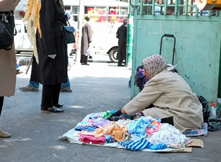 womenstreetsale